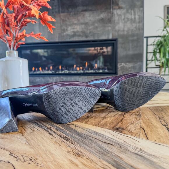 Calvin Klein Emmy Two-Toned Patent Leather Platform Heels in Plum, Women's 8.5W - Picture 10 of 10